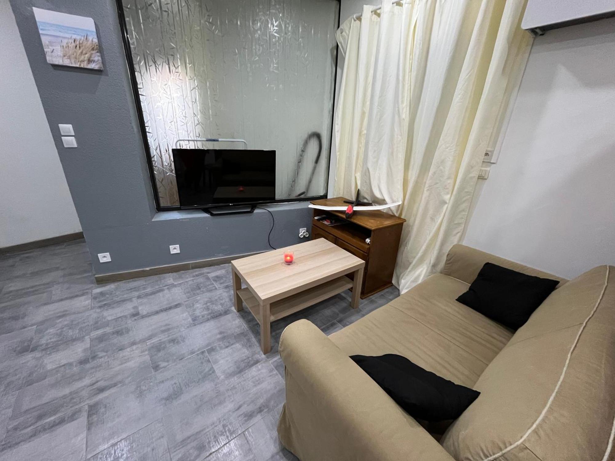 Grand Studio لونيه المظهر الخارجي الصورة